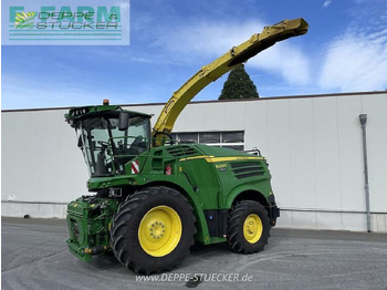 Koristusmasin JOHN DEERE 8200