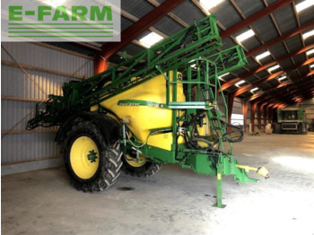 Järelveetav pritsija JOHN DEERE