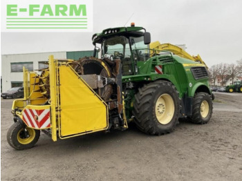 Koristusmasin JOHN DEERE