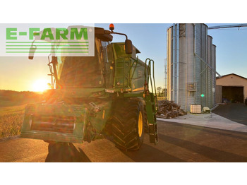 Kombain JOHN DEERE T550