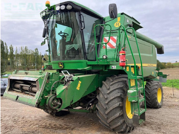 Kombain JOHN DEERE W660