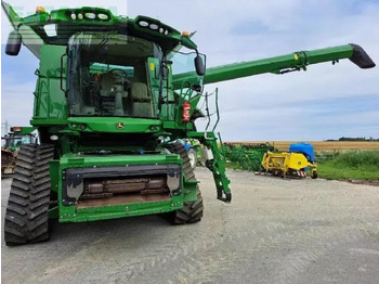 Kombain John Deere s780: pilt 2