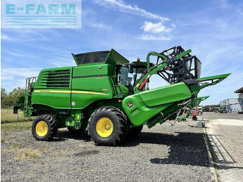 Kombain JOHN DEERE T560