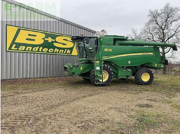 Kombain JOHN DEERE W660
