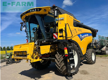 Kombain NEW HOLLAND CX series
