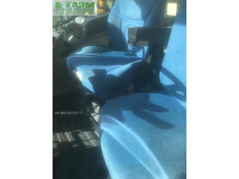 Traktor New Holland T7.225: pilt 4