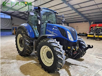 Traktor New Holland t5.110: pilt 2