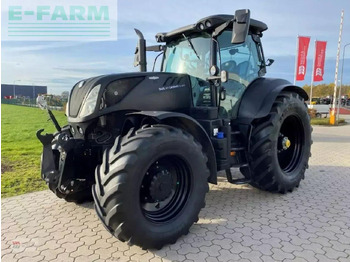 Traktor NEW HOLLAND T7.230