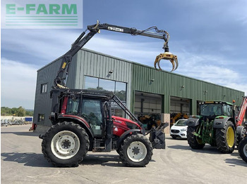 Traktor VALTRA N123