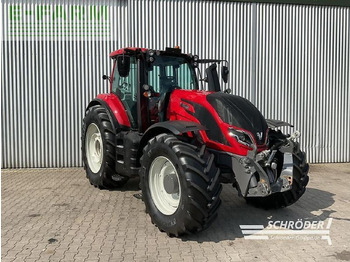 Traktor VALTRA T-series