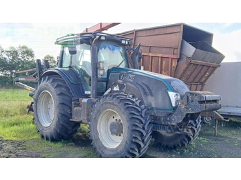 Traktor VALTRA T-series