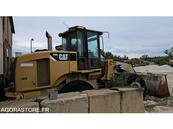 Laadur CATERPILLAR 928