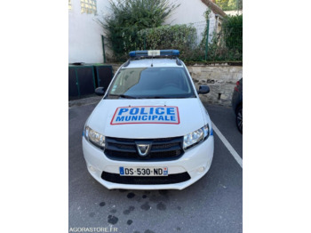 Auto Dacia LOGAN: pilt 1