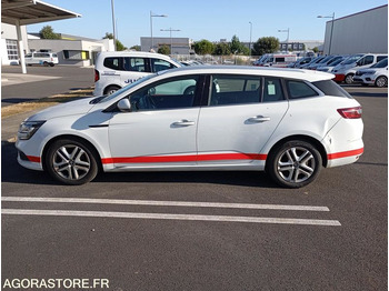 Auto RENAULT