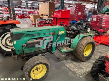 Traktor FERRARI