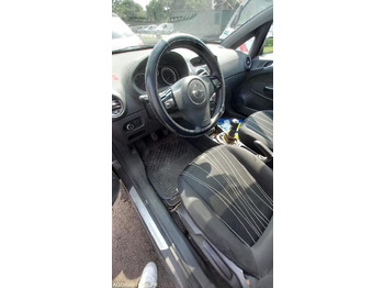 Auto Opel Corsa: pilt 3