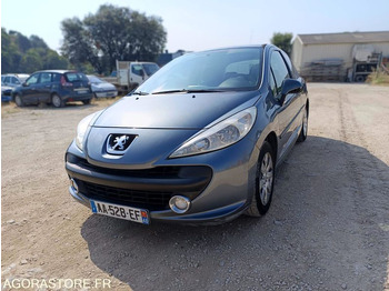Auto PEUGEOT