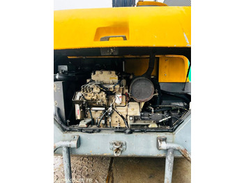 Ekskavaator Pelle Mecalac 14 MBX - 2003 / 9940 HEURES: pilt 5