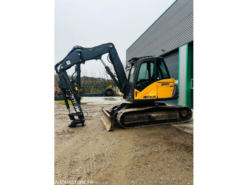 Ekskavaator MECALAC