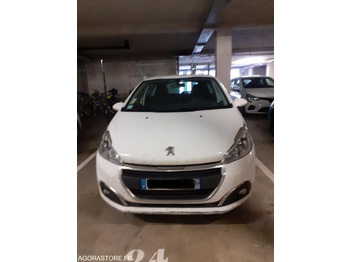 Auto PEUGEOT