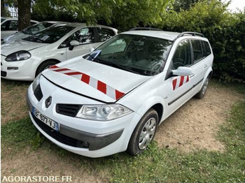 Auto RENAULT