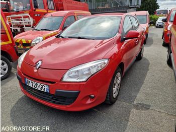 Auto RENAULT