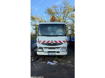 Veoauto RENAULT Midlum