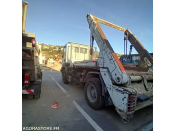 Veoauto RENAULT Kerax