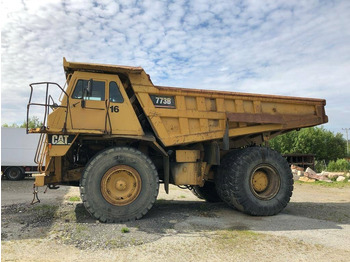Kastiga kallur/ Kiviveoauto CATERPILLAR