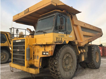 Kastiga kallur/ Kiviveoauto KOMATSU HD605