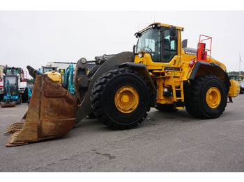 Rataslaadur VOLVO L250H