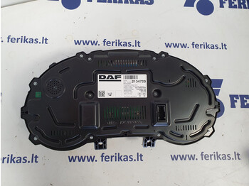Armatuurlaud - Veoauto DAF XF106: pilt 2