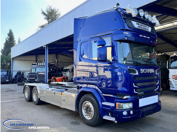 Kabiinišassiiga veoauto SCANIA R 730
