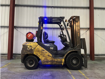 Gaasitõstuk Komatsu FG30T-17: pilt 5