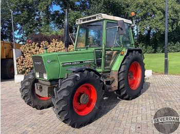 Traktor FENDT