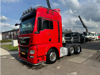 Sadulveok MAN TGX 26.500