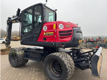 Ratastel ekskavaator YANMAR