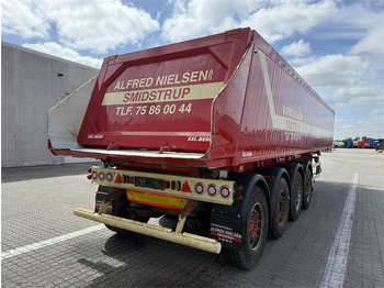 Kallur-poolhaagis KEL-BERG Tipper/Kipper/Tiptrailer 37m3: pilt 5