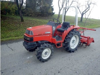 Traktor Kubota Saturn X20: pilt 1