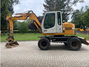 Ratastel ekskavaator LIEBHERR