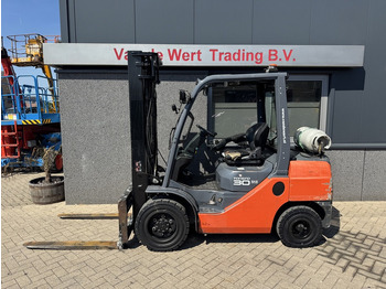 Gaasitõstuk TOYOTA FGF 30