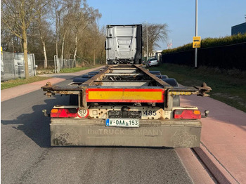 Konteinerveduk/ Tõstukiga poolhaagis Fruehauf Containertransport: pilt 2