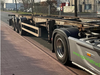 Konteinerveduk/ Tõstukiga poolhaagis Fruehauf Containertransport: pilt 5