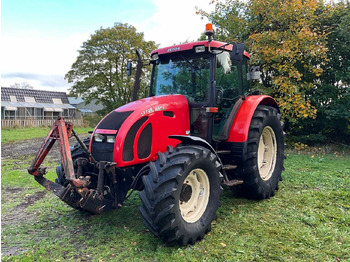 Traktor ZETOR