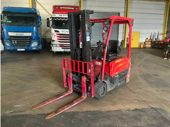 Kahveltõstuk HYSTER