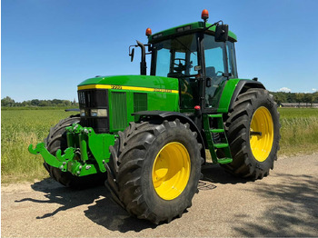 Traktor JOHN DEERE 7710