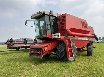 Kombain MASSEY FERGUSON