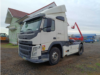 Veoauto VOLVO FM 450