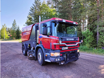 Tänavapühkimismasin SCANIA P94