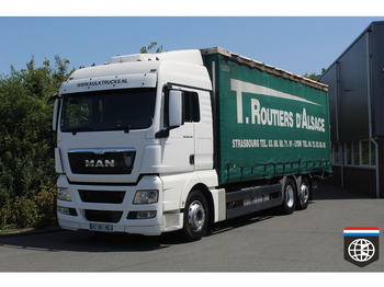 Tent veoauto MAN TGX 26.440